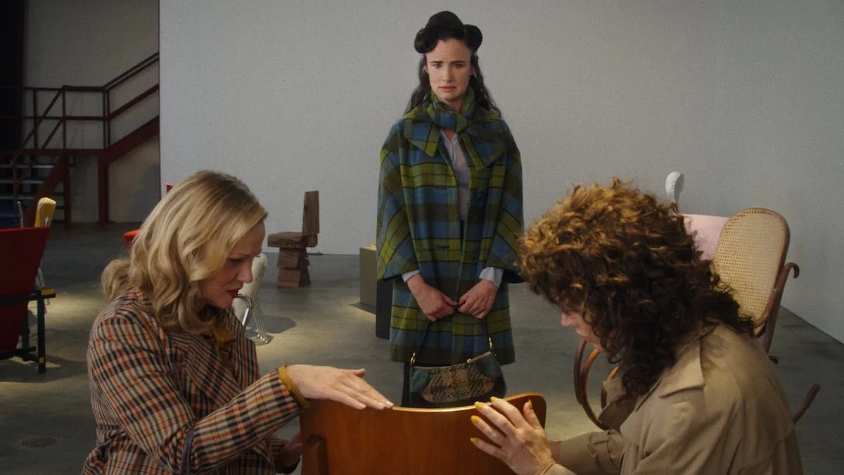 Juliette Lewis Turns Into a Chair